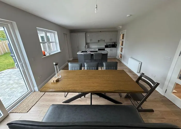 Lighthouseview - * Cahersiveen